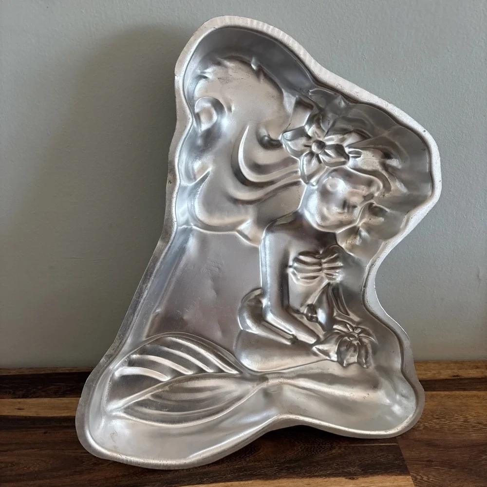 Vintage‎ Wilton Disney The Little Mermaid Ariel Cake Pan~#2105-3400